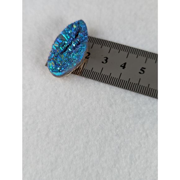 Teal color titanium Druzy cabochon 33 carats 20mm x 38mm lots of flashblue/green - Picture 4 of 7